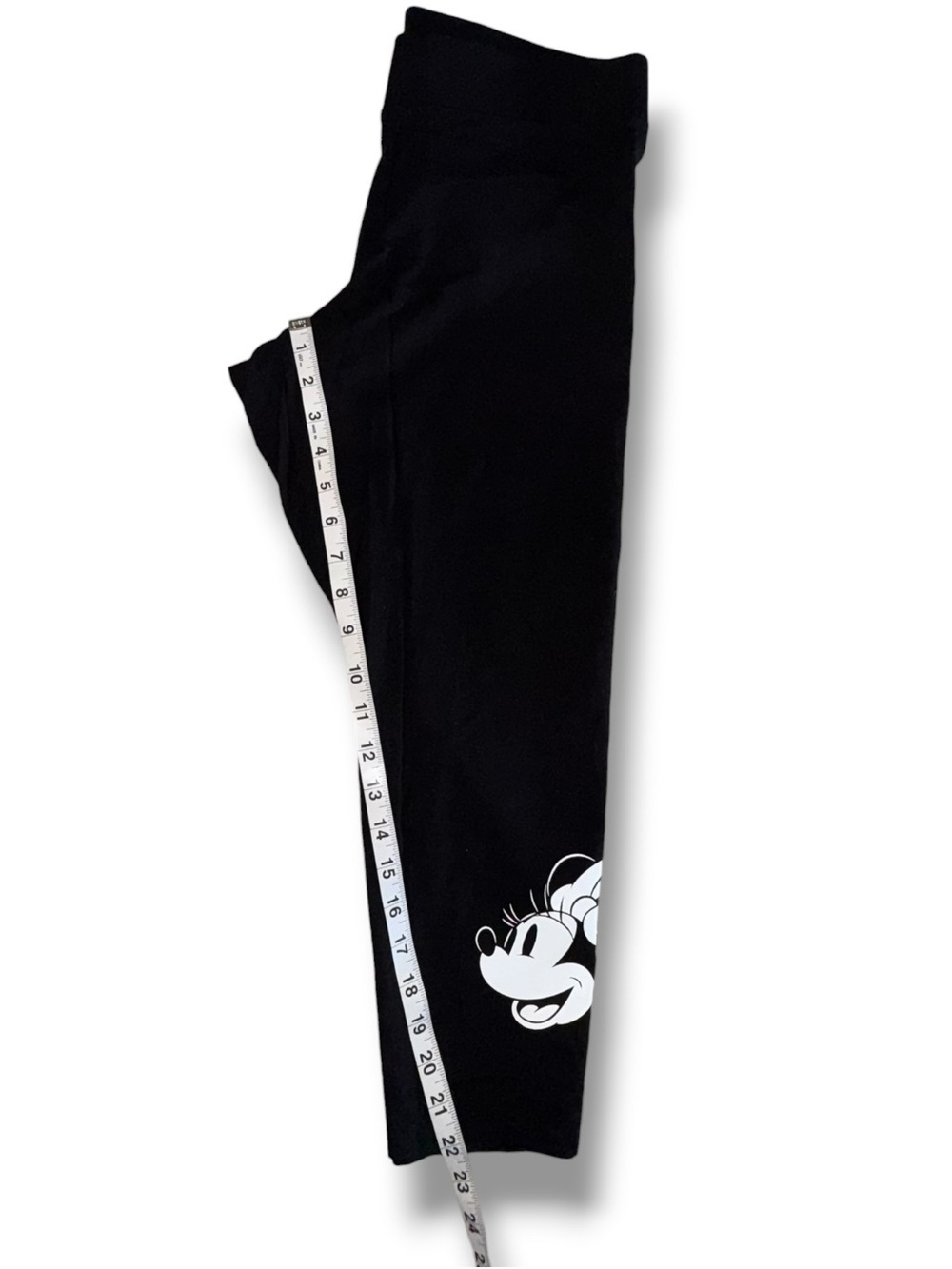 TORRID Size 1 Crop Legging w/ Disney Mickey & Minnie Mouse Graphics - Black (1X) - Picture 5 of 7